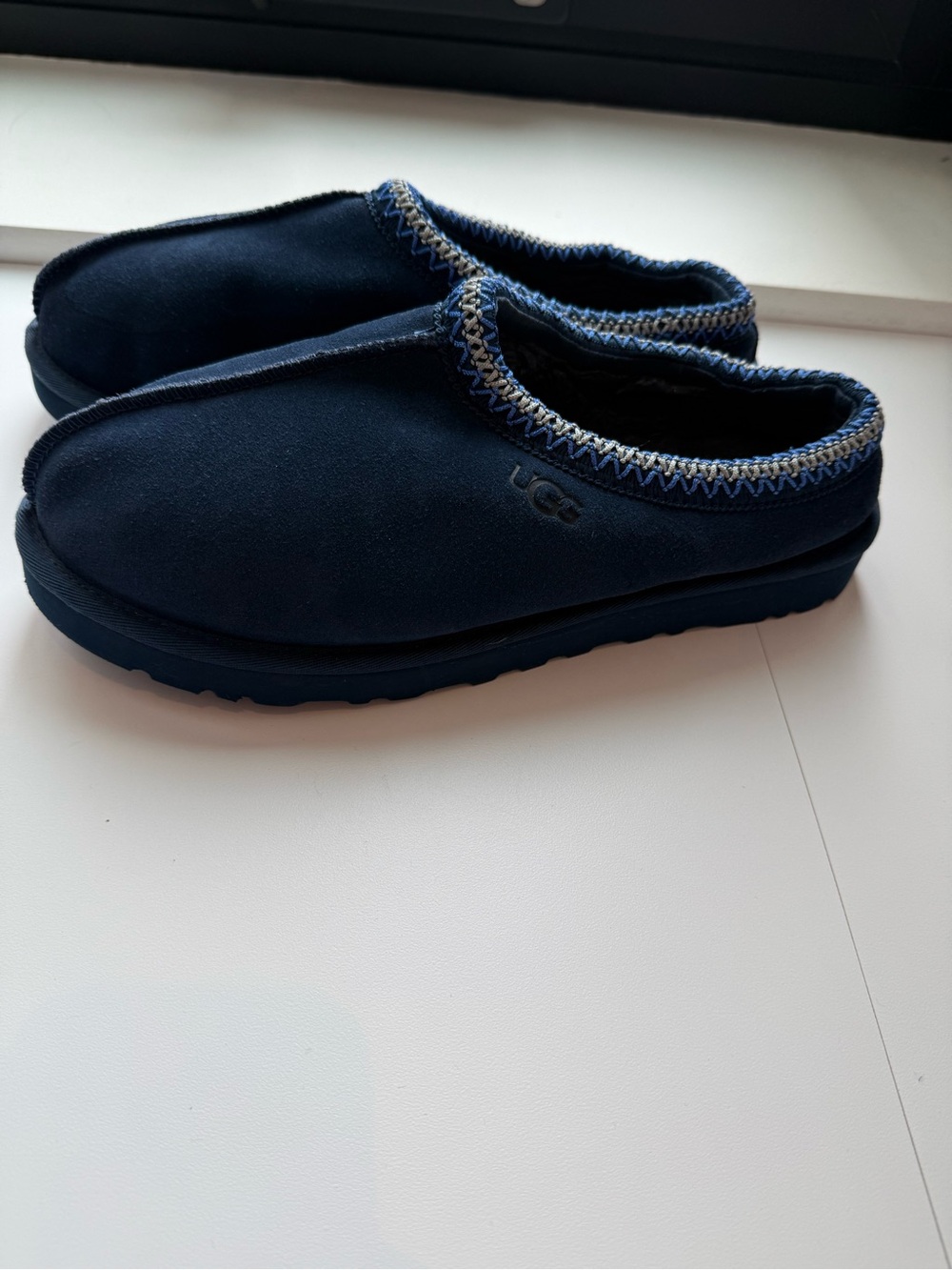 UGG | men’s Tasman II navy slippers slide on sz 10